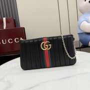 Uubags Gucci GG Marmont pouch with strap in black 26x13x1.5cm - 1