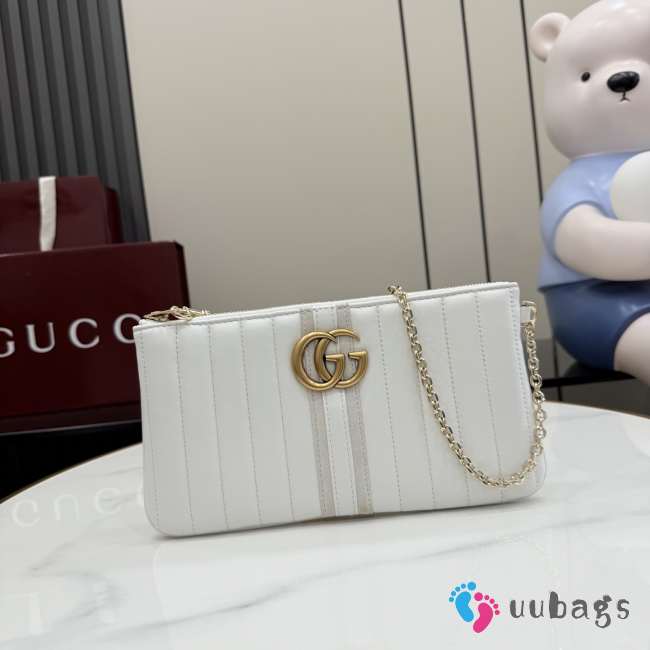 Uubags Gucci GG Marmont pouch with strap in white suede trim 26x13x1.5cm - 1