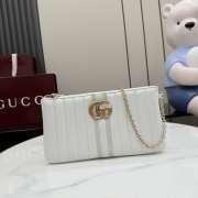Uubags Gucci GG Marmont pouch with strap in white suede trim 26x13x1.5cm - 1