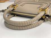 Uubags Chloe small Marcie bag in light gray grained leather 30x23x10cm - 3