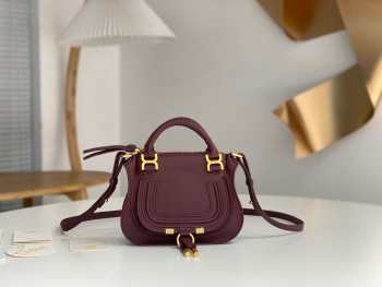 Uubags Chloe mini Marcie bag in crafty brown grained leather 21x16x8cm