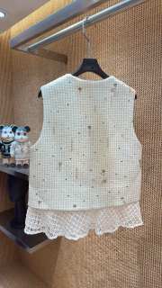 Uubags Chanel White Tweed Embellished Vest with Lace Hem - 5