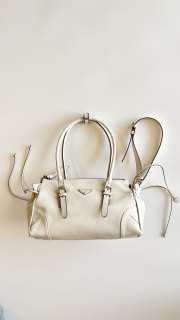 Uubags Prada Karin medium antiqued leather tote bag in chalk white 32x17.5x10.5cm - 1