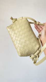 Uubags Bottega Veneta Medium Loop Camera Bag In Light Butter 19x12x9cm - 3