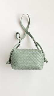 Uubags Bottega Veneta Medium Loop Camera Bag In New Sauge 19x12x9cm - 1