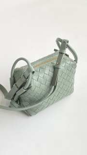 Uubags Bottega Veneta Medium Loop Camera Bag In New Sauge 19x12x9cm - 5