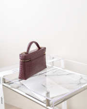 Uubags Chanel Vanity bag with shoulder strap embossed calfskin with crocodile pattern & gold-plated alloy in burgundy 17x19.5x5cm - 6