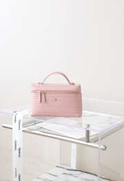 Uubags Chanel Vanity bag with shoulder strap embossed calfskin with crocodile pattern & gold-plated alloy in light pink 17x19.5x5cm - 4