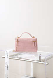 Uubags Chanel Vanity bag with shoulder strap embossed calfskin with crocodile pattern & gold-plated alloy in light pink 17x19.5x5cm - 3