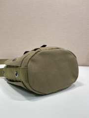 Uubags Prada Route mini canvas and leather bucket bag in khaki green 23x24.5x15cm - 2
