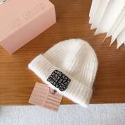 Uubags Miu Miu beanie with logo in white - 6