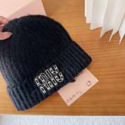 Uubags Miu Miu beanie with logo in black - 2