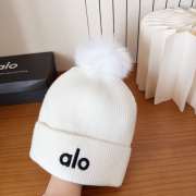 Uubags Alo White Ribbed Knit Beanie with Faux Fur Pom-Pom - 6