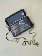 Uubags Chanel 2026 crocodile embossed vanity case in black with chain 17cm - 3