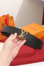 Uubags Louis Vuitton LV Initiales 4cm Reversible Belt With Gold-tone Metal In Black - 6