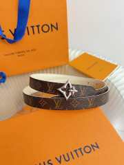 Uubags Louis Vuitton M4195V LV Flowergram Double-Sided Belt With Silver-tone Metal In Creme Monogram 2cm  - 1