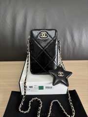 Uubags Chanel black patent quilted phone crossbody bag 11cm - 1