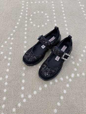 Uubags Roger Vivier Viv' on the Run Mary Janes in fabric black