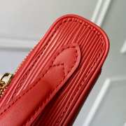 Uubags Louis Vuitton M25689 Nice Beauty Bag In Rouge Louis Color Epi Skin 13.5x11.5x3.5cm - 5
