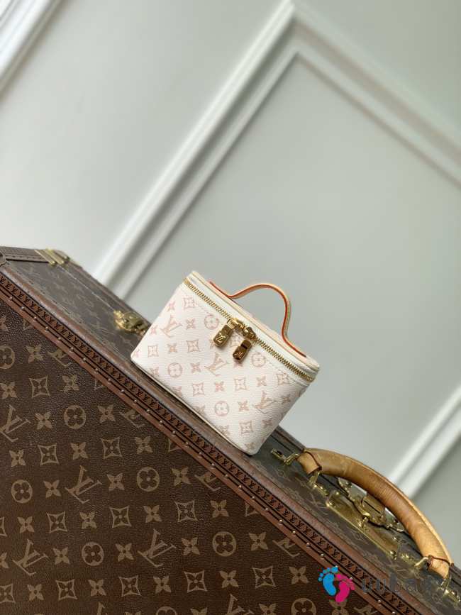 Uubags Louis Vuitton M2A284 Nice Beauty Bag Monogram Dune Pattern 13.5x11.5x3.5cm - 1