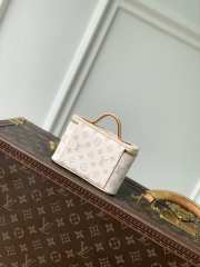 Uubags Louis Vuitton M2A284 Nice Beauty Bag Monogram Dune Pattern 13.5x11.5x3.5cm - 3