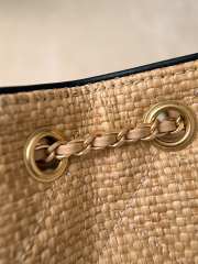 Uubags Chanel Small 25 Hobo Bag Beige Raffia and Black Calfskin with Gold Hardware 20x22x12.5cm - 5