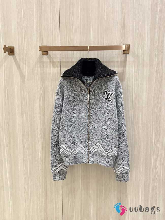 Uubags Louis Vuitton 1AIMD3 Zippered Knitted Blouson In Light Gray - 1