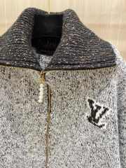 Uubags Louis Vuitton 1AIMD3 Zippered Knitted Blouson In Light Gray - 4