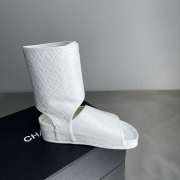 Uubags CHANEL Quilted Lambskin CC Logo High-Top Sandals in White - 5