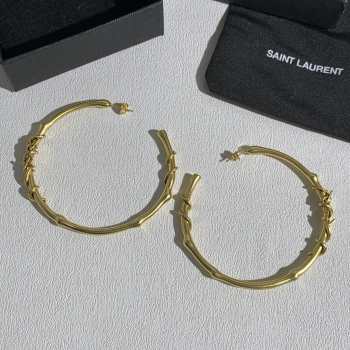 Uubags YSL Cassandre mulberry hoop earrings in metal