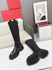 Uubags Valentino Garavani Rockstud Knee High Combat Boots in Top Grain Cowhide Leather - 2
