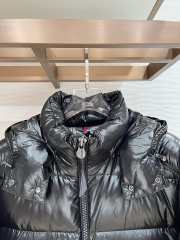 Uubags Moncler Maya Hooded Short Down Jacket In Black - 2