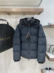 Uubags Burberry Detachable Sleeve Bideford Puffer Jacket In Navy Blue - 1