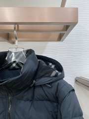Uubags Burberry Detachable Sleeve Bideford Puffer Jacket In Navy Blue - 6