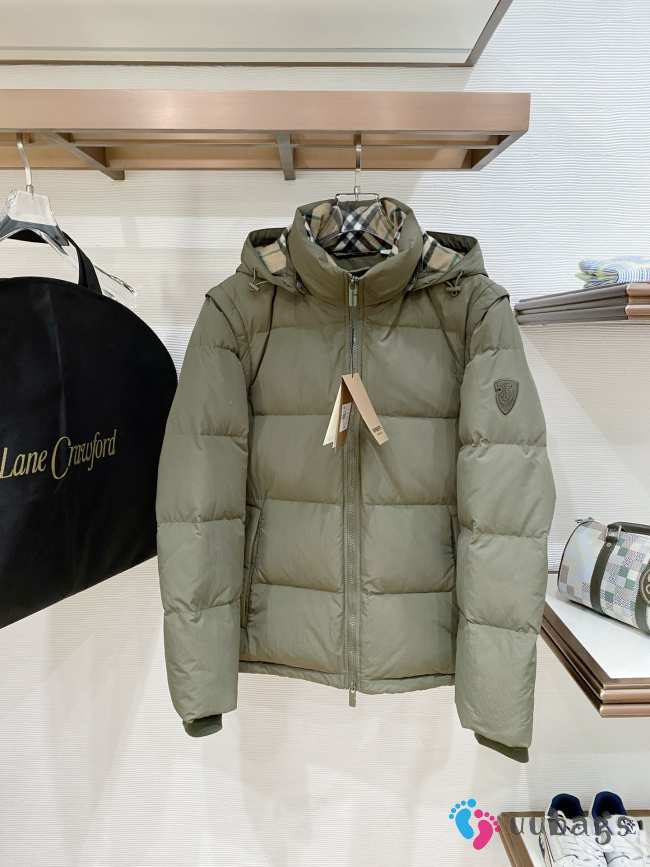 Uubags Burberry Detachable Sleeve Bideford Puffer Jacket In Khaki Green - 1