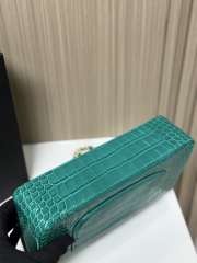 Uubags Chanel Shiny Emerald Green Alligator Medium Flap Bag 25.5x6.5x15.5cm - 6