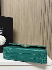 Uubags Chanel Shiny Emerald Green Alligator Medium Flap Bag 25.5x6.5x15.5cm - 3