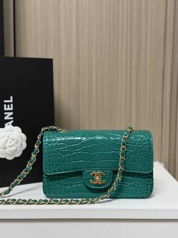 Uubags Chanel Shiny Emerald Green Alligator Small Flap Bag 20x7x15cm