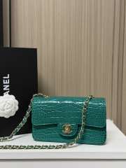 Uubags Chanel Shiny Emerald Green Alligator Small Flap Bag 20x7x15cm - 3