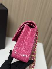 Uubags Chanel Medium Crocodile Embossed Calfskin & Gold-Tone Metal In Pink 25.5x6.5x15.5cm - 3