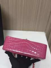 Uubags Chanel Small Crocodile Embossed Calfskin & Gold-Tone Metal In Pink 20x7x15cm - 4