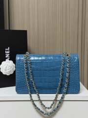 Uubags Chanel Medium Crocodile Embossed Calfskin & Gold-Tone Metal In Blue 25.5x6.5x15.5cm - 2