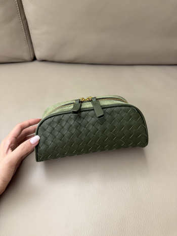 Uubags Bottega Veneta small Nodo pouch in green tweed ntrecciato piccolo nappa leather and suede 20x9x10cm