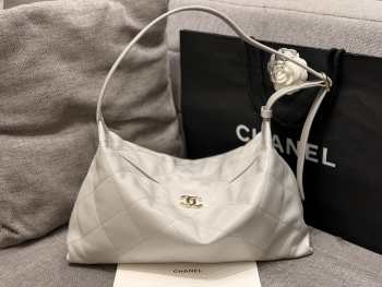 Uubags Chanel Large Hobo Bag In Grained Shiny Calfskin & Gold-Tone Metal White 28x41.5x8cm
