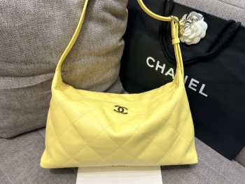 Uubags Chanel Large Hobo Bag In Grained Shiny Calfskin & Gold-Tone Metal Yellow 28x41.5x8cm