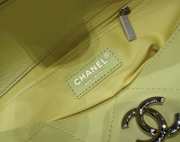Uubags Chanel Large Hobo Bag In Grained Shiny Calfskin & Gold-Tone Metal Yellow 28x41.5x8cm - 6