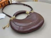Uubags small Chloé Banana zipped hobo bag in soft leather dark chocolate 31x20x2.5cm - 4