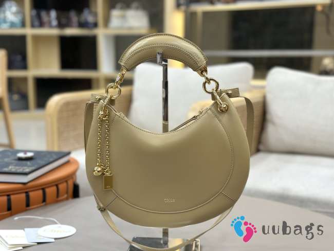 Uubags small Chloé Banana zipped hobo bag in soft leather beige 31x20x2.5cm - 1
