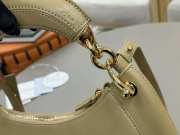 Uubags small Chloé Banana zipped hobo bag in soft leather beige 31x20x2.5cm - 3