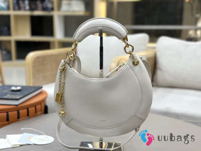 Uubags small Chloé Banana zipped hobo bag in soft leather white 31x20x2.5cm - 1